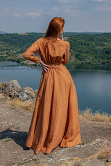 Linen Dress with Wrap Design & Wide Belt: Elegance and Femininity in Every Detail