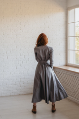 Linen Dress with Wrap Design & Wide Belt: Elegance and Femininity in Every Detail