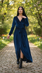 Turkish Velvet Wrap Dress  – Perfect for Any Occasion | راب قطيفه