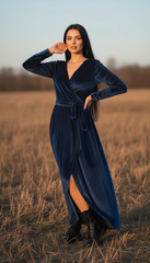 Turkish Velvet Wrap Dress  – Perfect for Any Occasion | راب قطيفه