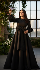 Long Dress with Puffed Sleeves: Black Elegance with Detachable Belt طويل بحزام  فيونكه