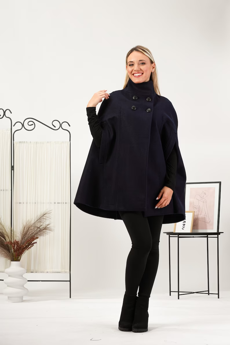 Elegant Winter Cape – Warmth & Luxury in One Piece - puncho