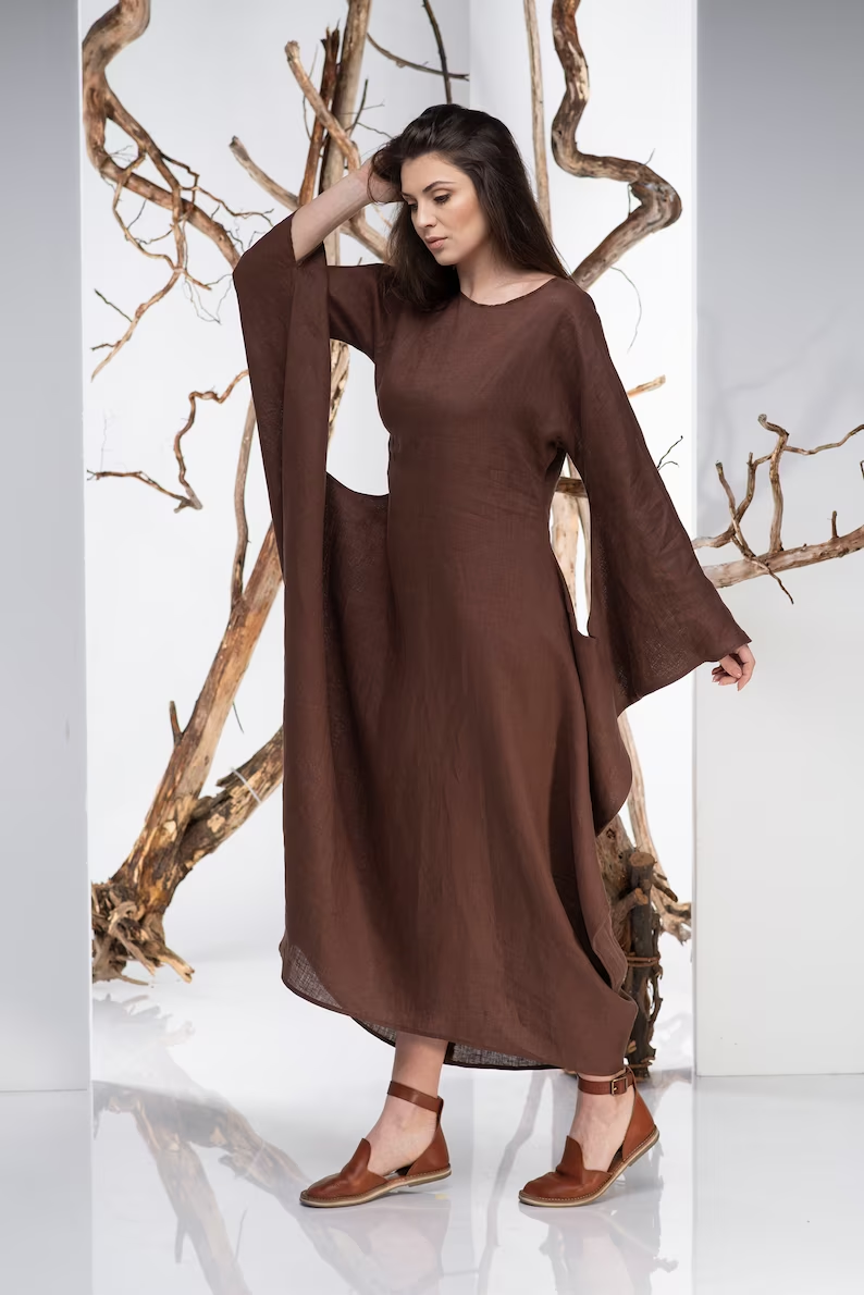 Natural Linen Dress: Elegant Brown & Black for All Occasions