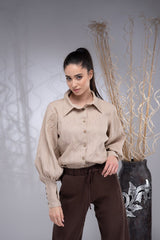 White & Beige Linen Shirt (Wrinkle-Free) with Brown Pants – قميص