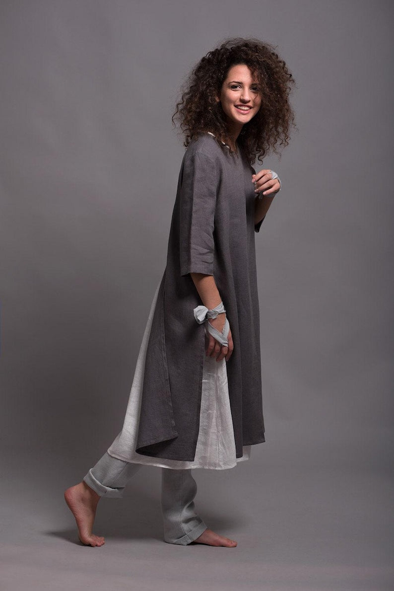 Long Linen Top with Side Slits – Versatile and Chic Look | توب فتحتات جراى