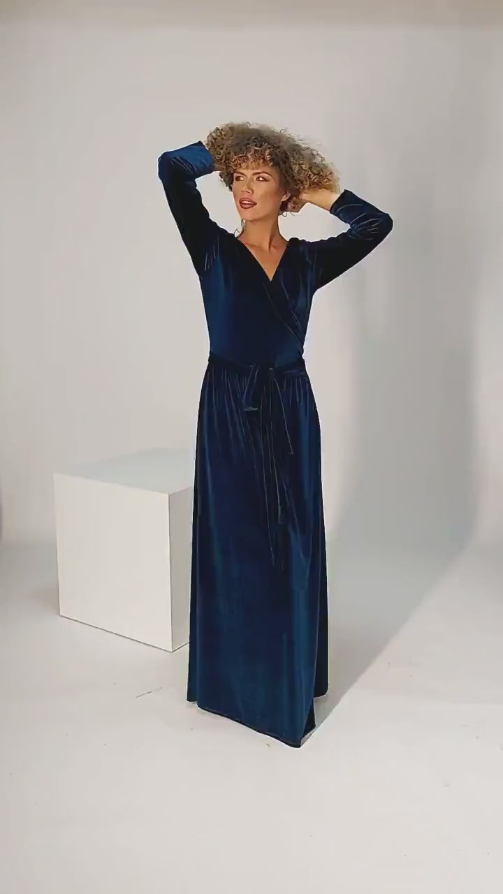 Elegant Turkish Velvet Wrap Dress for Women – Perfect for Any Occasion